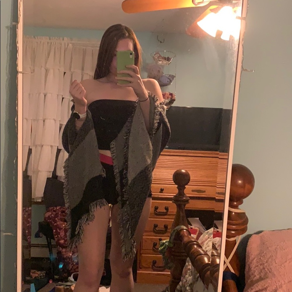 Shall - Picture 2 of 2